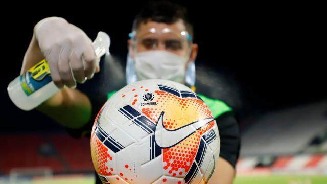 1629886846420077474.jpg 开云中国官网-【问答】英超西甲对抗FIFA 拒绝放人是怎么一回事?