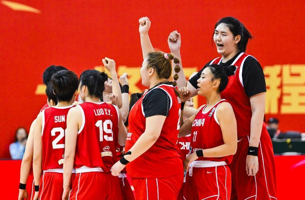 开云移动客户端-女篮世界杯分组出炉，中国女篮身陷“死亡之组”，三对手实力强劲