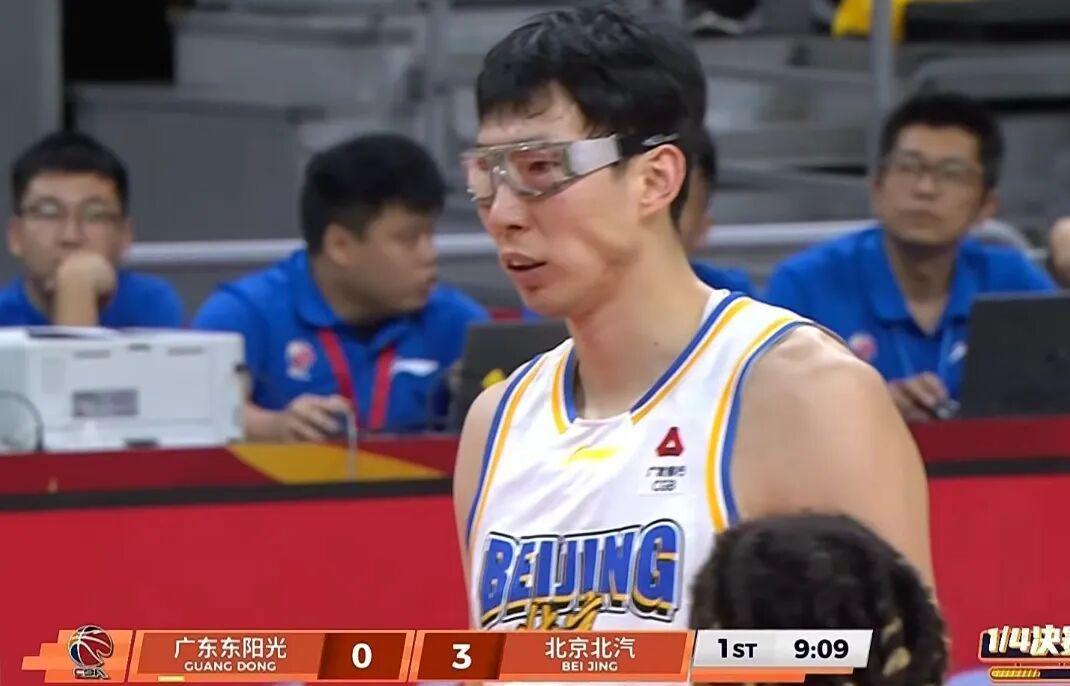 开云中国官网-广东男篮加时3分险胜北京，张皓嘉读秒绝杀 胡明轩23+6奎因39+9+8